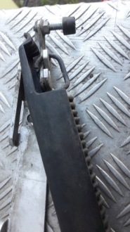 фото thumb №1, Петля кришки багажника лівий mercedes w220 2207500787