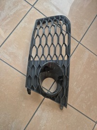 фото thumb №1, Audi rs6 c7 передня права решітка 4g0807246b