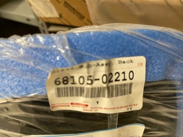 фото thumb №2, Скло задньої кришки oem toyota auris ii hb 2012-