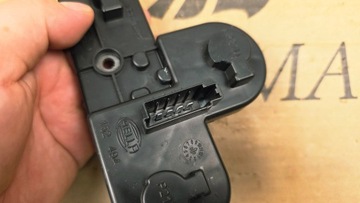 фото thumb №12, Ford s-max mk1 06-10 r дорестайлинг вкладка корзина лампы крышки багажника правый зад