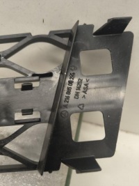 Купити Решітка бампера перед нижня a2168850024 mercedes cl w216 c216, фото thumb