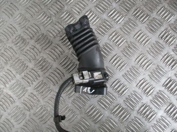 фото thumb №11, Труба воздуха mazda 3 1.6 d 03-09r 9649252080