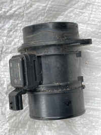 фото thumb №1, Dacia доккер расходомер renault 1.5 8200682558