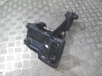 фото thumb №6, Кронштейн передние рессора scania r s