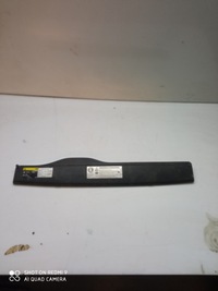 фото thumb №1, Накладка поперечина повітря vw passat b8