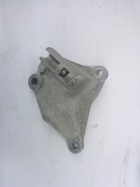 фото thumb №1, Лапи поддержка полуось qashqai j11 17- рестайлинг 1.3 dig-t