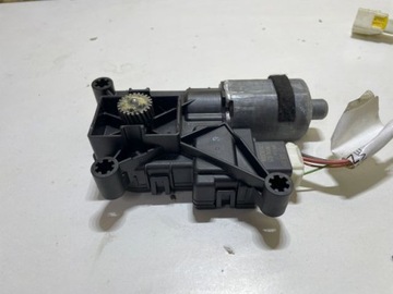 фото thumb №7, Моторчик панорамы 0390200075 peugeot 308 t7 sw