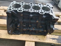 фото thumb №9, Блок dół двигателя голый 1.6 dci trafic vivaro talento r9md452