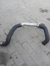 фото thumb №1, Шланг интеркулер volvo v40 ii 2,0d 31370648