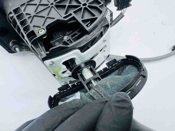 фото thumb №11, Механизм изменения коробки передач audi tt 8j3 1k0713061 2.0l бензин 2012