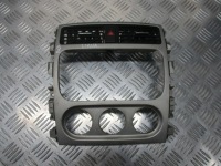 фото thumb №1, Панель  середня suzuki liana 1.3