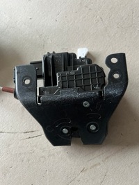 фото thumb №4, Kia proceed ceed iii 18- замок кришки багажника доводчик