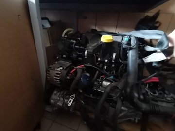 фото thumb №3, Renault 1.5 dci двигатель комплектный з оснащение