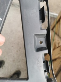 фото thumb №8, Напрямна бампера лівий задня renault laguna iii hb