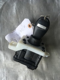 фото thumb №1, Jeep cherokee kl замок запалювання ключ pilot 2014-