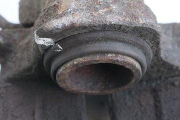 фото thumb №5, Супорт задній правий opel antara