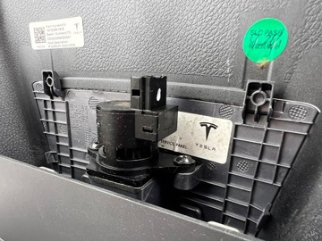 фото thumb №11, Монитор / дисплей / экран tesla модель 3 рестайлинг highland 2023 1673288-10-b