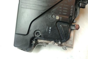 фото thumb №8, Корпус фільтра повітря bmw 5 f10 7577467 4.4l бензин 300kw 2012