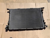 фото thumb №1, Радіатор wody 4h0121251b audi a8 d4 4h0 оригінал ładna справна