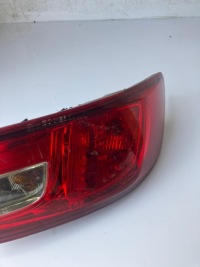фото thumb №3, Лампа правый задняя clio iv hb 265502631r