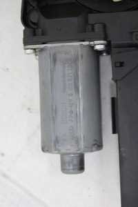 фото thumb №9, Audi a4 b7 cc cabrio 2007r- подъемник стекло правый перед