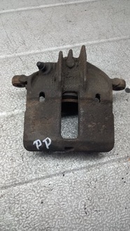 фото thumb №1, Суппорт правый перед mitsubishi space star 01r 1.9di