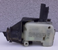 фото thumb №1, Привод крышка заливной топлива 9651690280 citroen ds4