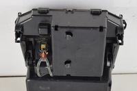 фото thumb №5, Пепельница mercedes c-klasa w205 a2056800210