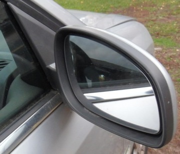 фото thumb №1, Дзеркало зовнішні праві opel vectra c 02-08 z157