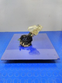 фото thumb №1, Nissan almera n16 замок двері перед правий