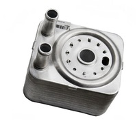 фото thumb №1, Радіатор оливи audi a4 b8 przed lif