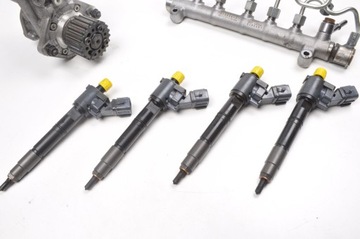 фото thumb №10, Volvo 2.0 d4 топливная система впрыска насос 31432135 форсунки 31405404 планка датчик