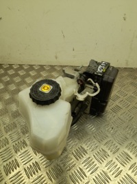 фото thumb №1, Насос тормозная toyota corolla 2020 4721012500