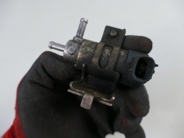 фото thumb №9, Toyota mr2 клапан вакуум 25860-88381
