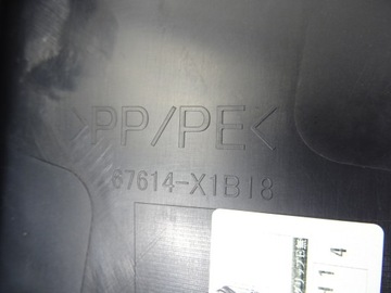 фото thumb №12, Toyota rav4 5 v оббивка боковина двері ліві зад 2019-