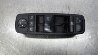 фото thumb №1, Mercedes w169 w245 панель кнопка опускания стекло a1698206710
