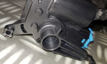 фото thumb №6, Vw touareg t5 cayenne audi q7 двигунчик клапан повітропровід нагрівача 7l0907511al