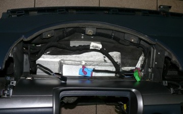 фото thumb №10, Панель раздаточная подушка безопасности vw phaeton 02-05 европа