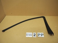 фото thumb №1, Рамка пластик двері правих передніх mercedes ml w164