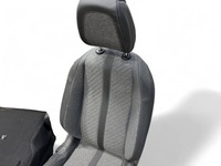 фото thumb №14, Peugeot 2008 ii 2024 сиденья / заднее сиденье / комплект