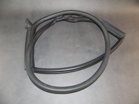 фото thumb №1, Audi s5 a5 f5 прокладка дверь левая зад 8w8833707