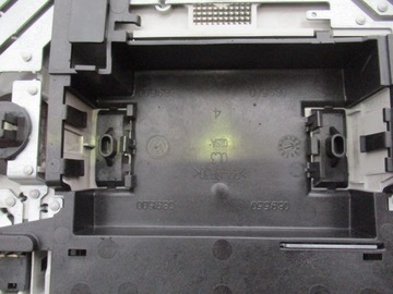 фото thumb №4, Seat altea 2010r -лампа внутренняя ,освещение кабины 5p0947105c