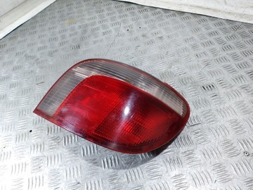 фото thumb №6, Лампа задня права toyota yaris i 99-05 хетчбек