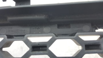 фото thumb №12, Середня решітка бампера передньої jaguar f-pace hk8m-17h750-a демонтаж