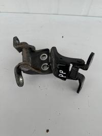 фото thumb №1, Петлі двері праві перед honda cr-v iii 06-12 nh731p - wawa