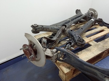 фото thumb №7, Chrysler pacifica ii 16- балка підвішування зад задня