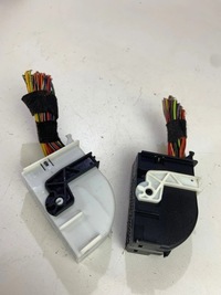 фото thumb №5, Роз'єми штекер колодка модуля bcm d seat toledo iv