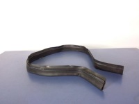 фото thumb №1, Mercedes e w212 прокладка капот відсік двигуна