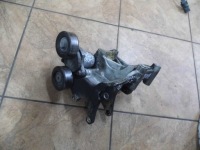 Tucson 1 2.0crdi 07' кронштейн ролик натяжитель в Украине, фото thumb