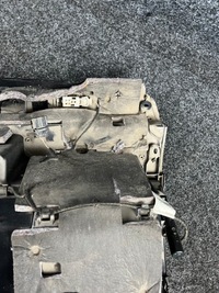 фото thumb №16, Audi a3 8p sportback бардачок панелі розподільчої 8p1857035b